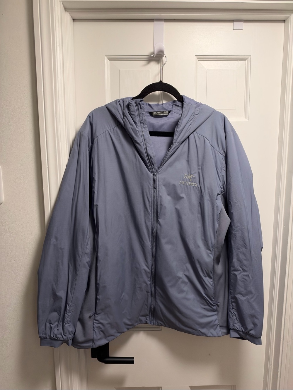 Arc'teryx Atom Insulated Hoody Jacket - Dusty Blue